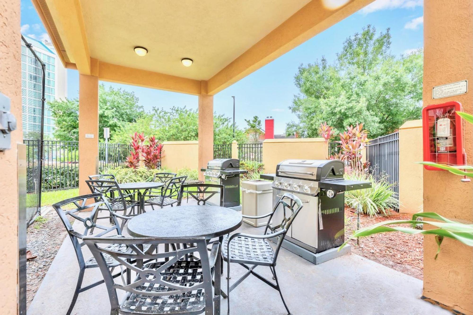 Contemporary Apartment With Pool Hot Tub - Close To Universal Studios Orlando Eksteriør bilde